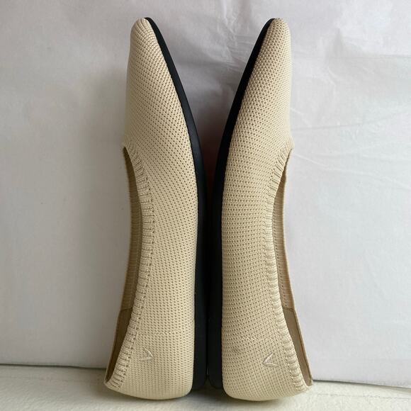 Vivaia Pointed Toe Ballet Flats Size 38 Natural Peach - Picture 9 of 14